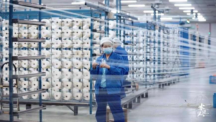 白小姐管家婆六肖六码期期精选2025年准,哪吒2妖兽破鼎是真实千人录音,最佳精选解释落实_公测版V14.6